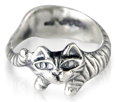 Nhẫn cũng đáng yêu như... mèo - 42