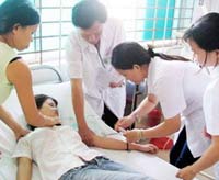 Sức khỏe đời sống - Cách xử trí say nắng, say nóng