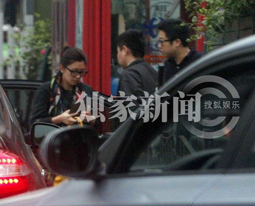 Giả Tịnh Văn lại dính scandal đồng tính - 5