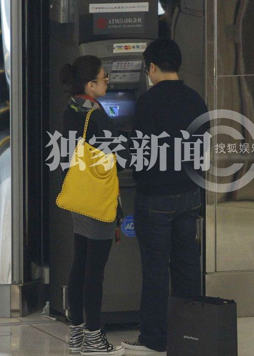 Giả Tịnh Văn lại dính scandal đồng tính - 8