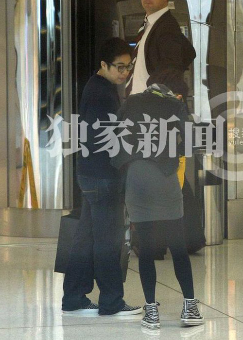 Giả Tịnh Văn lại dính scandal đồng tính - 11