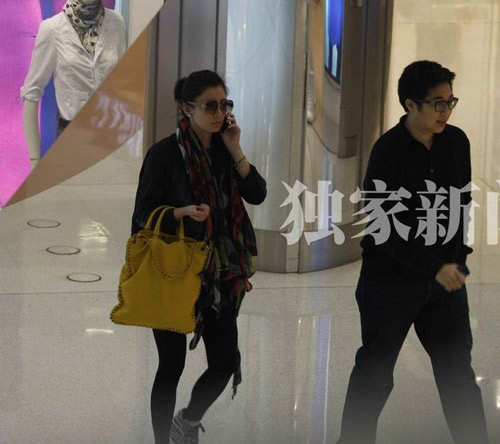 Giả Tịnh Văn lại dính scandal đồng tính - 3