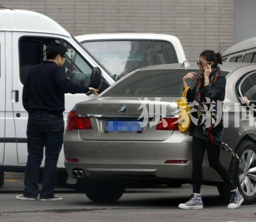 Giả Tịnh Văn lại dính scandal đồng tính - 4