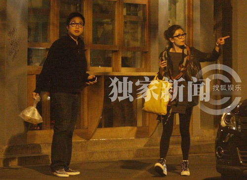 Giả Tịnh Văn lại dính scandal đồng tính - 2