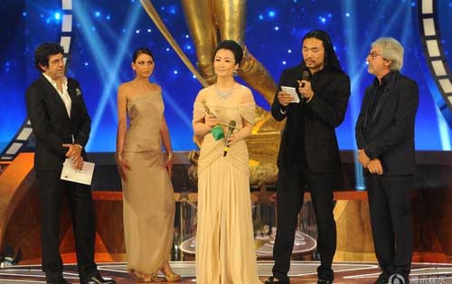 Sao Hoa lại được "sủng ái" - 5