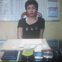 Pháp luật - Nữ quái đầu cua buôn “thuốc lắc”