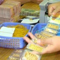 Pháp luật - Nhân viên "nghéo" vàng, chiếm đoạt 35 tỷ đồng