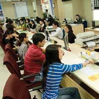 Tài chính - Bất động sản - Cổ đông bức xúc vì lợi nhuận ngân hàng