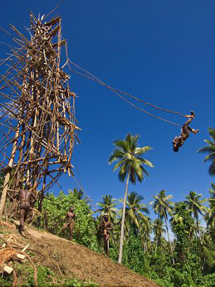 Rùng mình với lễ trưởng thành - 5