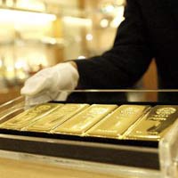 Tài chính - Bất động sản - Lỗ nặng nếu giữ vàng trong 32 năm qua