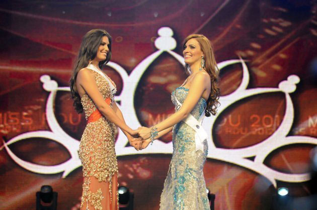 3 hoa hậu đồng loạt bị tước vương miện - 9