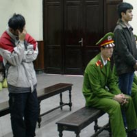 Pháp luật - "Siêu lừa" bỗng nhiên bị tâm thần (?!)