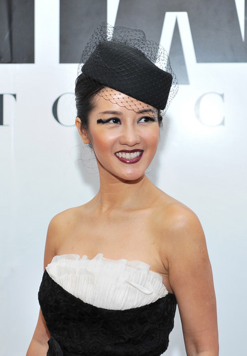 Hollywood học đòi mốt môi thâm xứ Hàn - 12