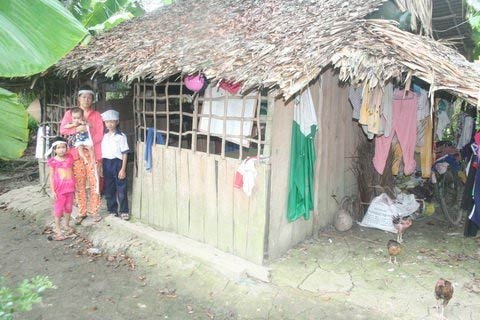 Vụ đá lở đè ô tô: Đại tang quê nghèo - 3