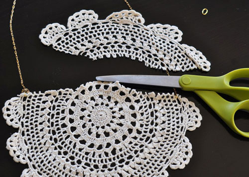 Làm vòng cổ từ khăn lót ấm chén - 5