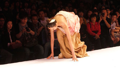 Mỹ nhân 23 tuổi thiếu duyên nghiêm trọng - 16