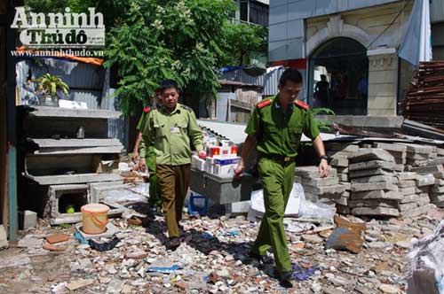 Phát hiện "kho" thuốc lá lậu giữa Thủ đô - 6