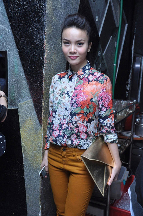 Những chiếc váy, áo phải có trong Hè này - 2