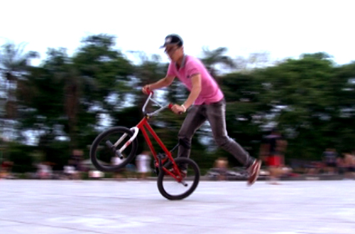 Thử lửa mạo hiểm với dân chơi BMX - 2