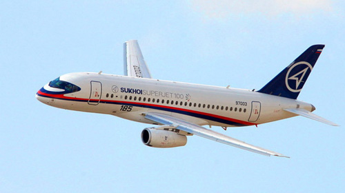 Máy bay Nga chở 46 người mất tích ở Indonesia - 1