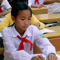 Giáo dục - du học - Nợ tiền ăn, bị mời ra khỏi phòng thi