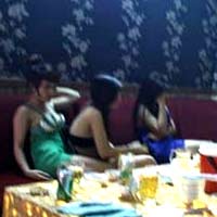 Pháp luật - Mại dâm "gà móng đỏ": Mê cung trụy lạc