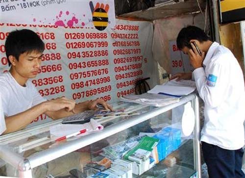 Dân buôn SIM đẹp tháo chạy trước giờ G - 2
