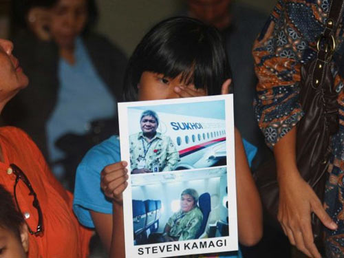 Tìm thấy 14 thi thể trên Sukhoi Superjet-100 - 3