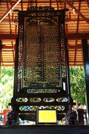 Bức tranh thư pháp có chữ Tâm nhiều nhất Việt Nam - 1