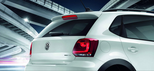 VW CrossPolo Urban màu trắng tinh khôi - 3