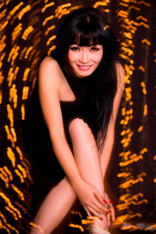 Khi người đẹp "chung tình" với tóc - 10