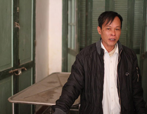 "Dị nhân" 30 năm sống bên những xác chết - 2