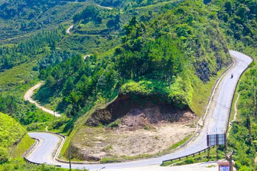 Cung đường lãng mạn và hiểm trở đến địa đầu Tổ quốc - 7
