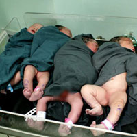 Tin tức trong ngày - Một hộ lý bán trẻ 5 tháng giá 10 triệu?