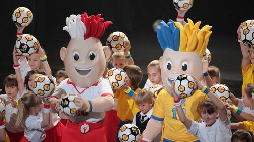 Công bố linh vật Euro 2012 - 5