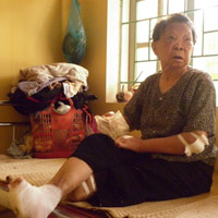 Tin tức trong ngày - "Ép" BN ăn sống là không chấp nhận được!