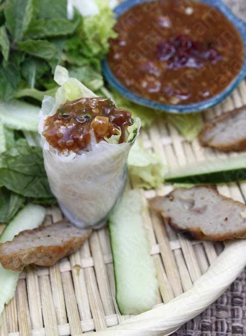 Nem lụi chấm tương đậu nành ngon tuyệt - 18
