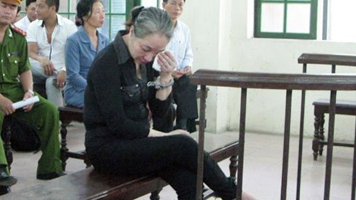 Bạo hành ôsin: Giọt nước mắt muộn màng - 1