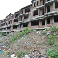 Tài chính - Bất động sản - Chung cư, biệt thự …thành bãi rác