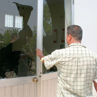 Pháp luật - Sát thủ 14 tuổi giết người bằng kéo