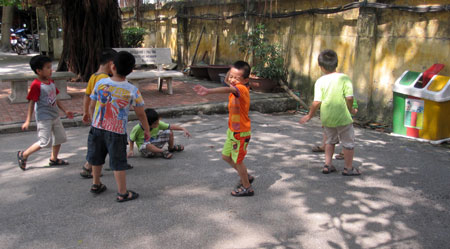 Chùm ảnh học sinh thực nghiệm "học như chơi" - 15