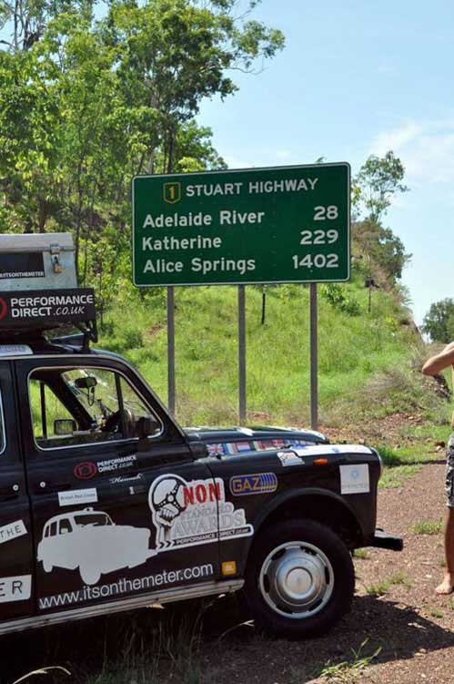 Kỷ lục đi taxi vòng quanh thế giới - 7