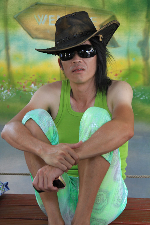 Hoài Linh: Giang hồ đi bán tàu hũ - 5