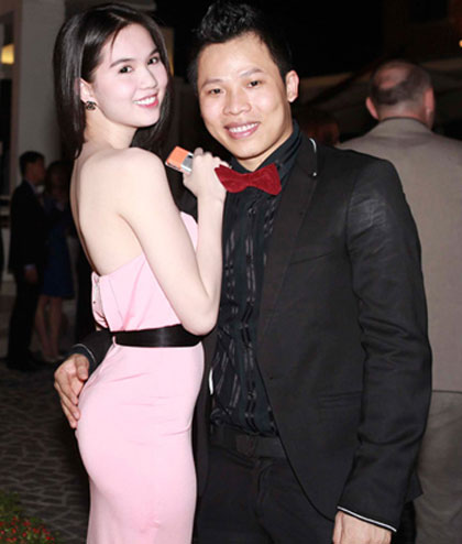 Sao Việt đặt bàn tay... nhầm chỗ - 11