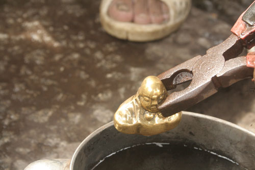 Bí ẩn 4 pho tượng kỳ lạ ở Cà Mau - 3