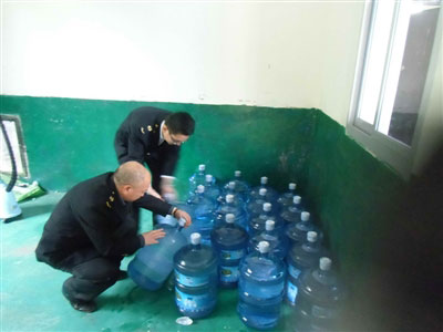 TQ: Nước máy chứa chất tránh thai - 2