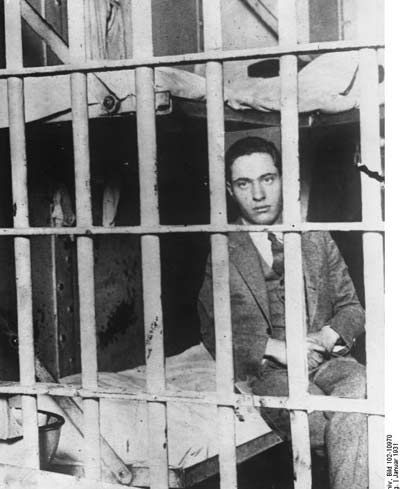 Sở thích quái đản của 2 kẻ sát nhân (Kỳ 3) - 2