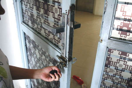 Chung cư: “Đất sống” của đạo chích? - 2