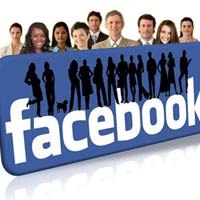 Facebook bị điều tra sau IPO