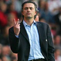 Bóng đá - Mourinho gia hạn với Real: Đế chế bền vững
